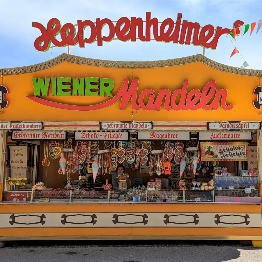 Süßwaren-Geschäft Wiener Mandeln