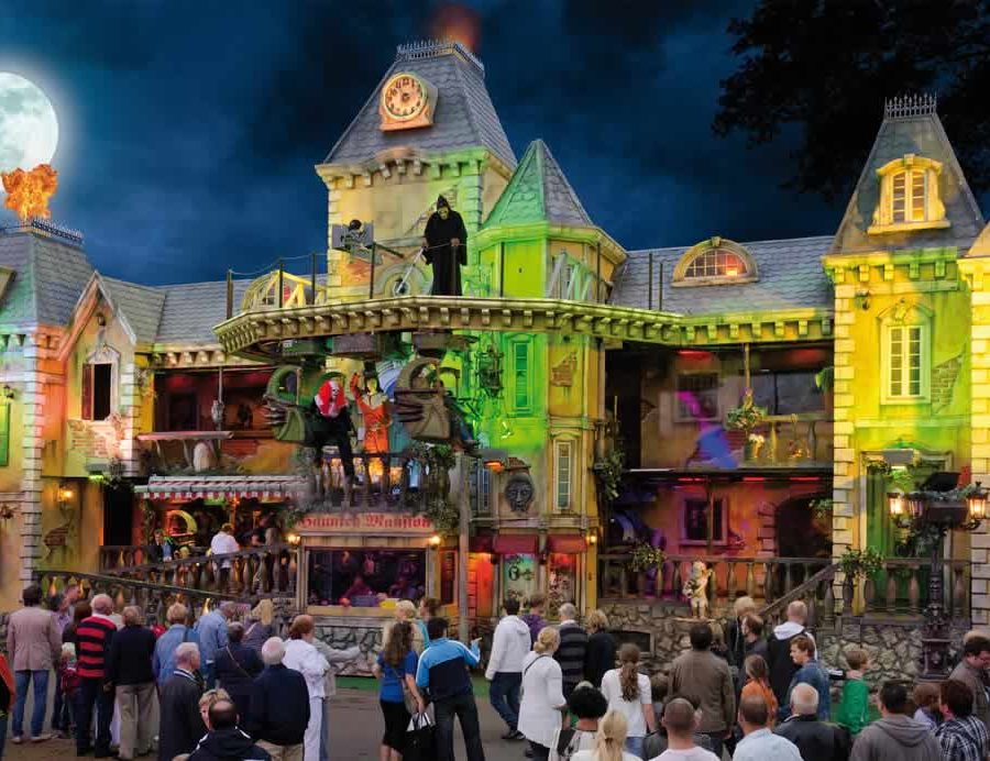 Geisterbahn „Haunted Mansion“