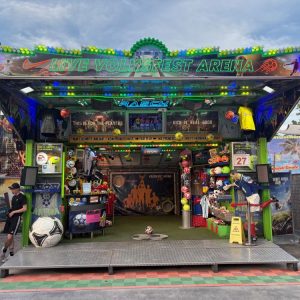 Spielgeschäft „Live Volksfest Arena“