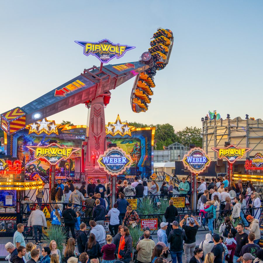 Hochfahr&shy;geschäft “Airwolf“